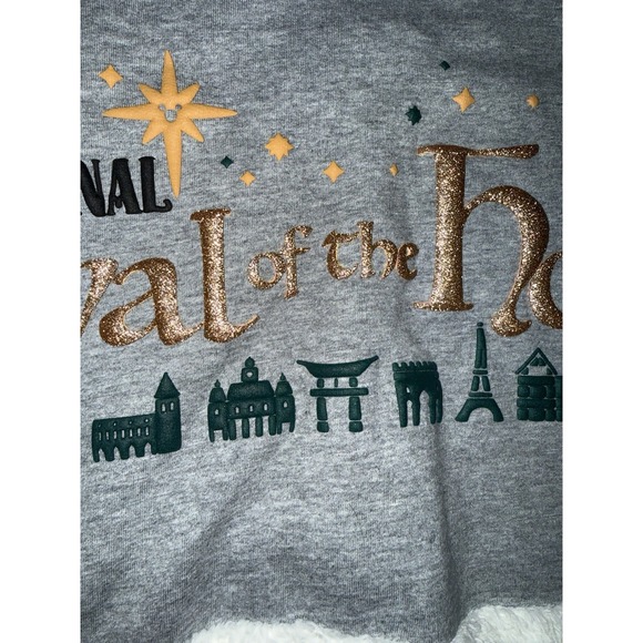 Disney Spirit Jersey Adult Medium White Gray Epcot Festival Of The Holidays 2023 - Picture 5 of 11